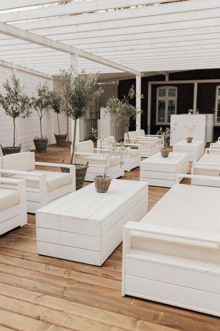 whiteloungegarden whiteloungegarden